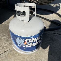 Propane Tank 1/4 Propane Left. 
