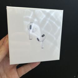 AirPods 3rd Generation 