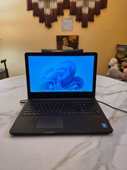 Touchscreen Dell Inspiron 3558 I5 Processor Up To 2.7 GHZ 8 GB Ram Upgraded SSD Windows 11 Home