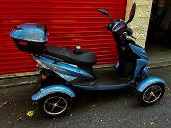 Deluxe Canyon 4-Wheel Mobility Scooter Reliable, Comfortable & Ready to Ride