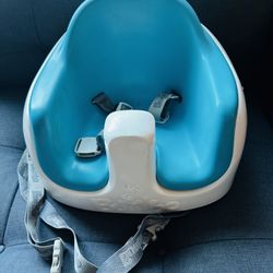 Booster Baby Toddler Seat (includes tray)