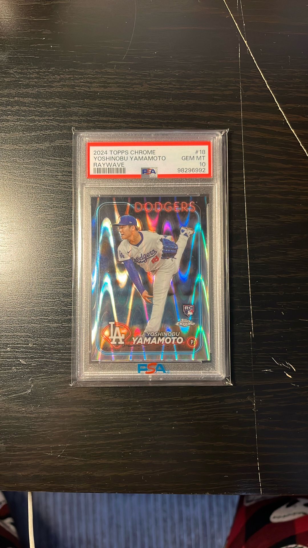 Yoshinobu Yamamoto 2024 Topps Chrome Raywave