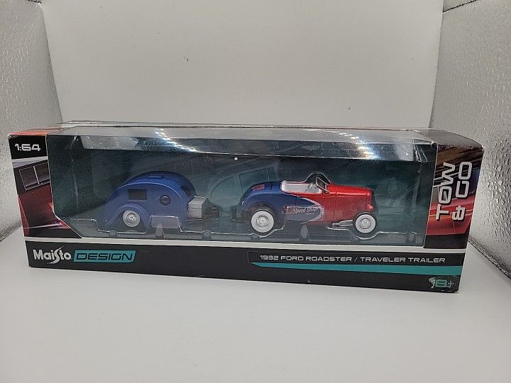Maisto Design Tow & Go 1932 Ford Roadster and Travel Trailer Diecast