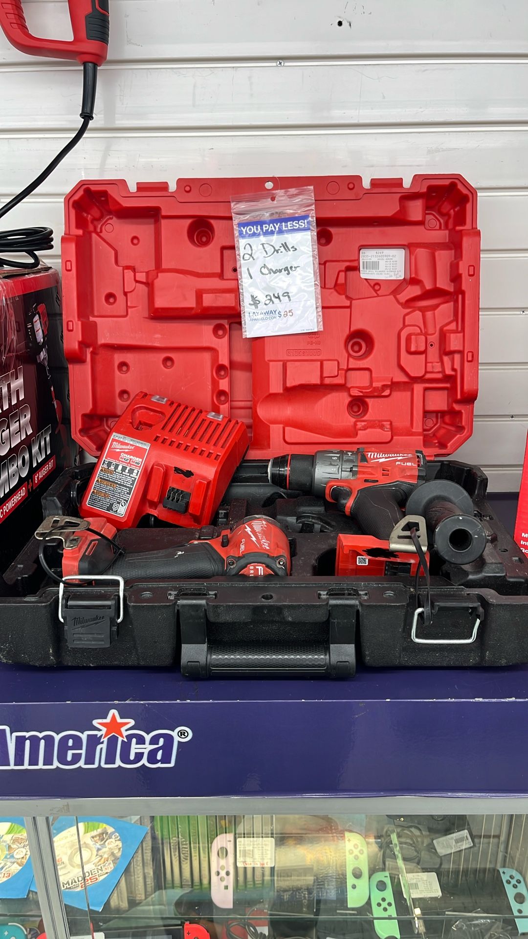 Milwaukee Drill Set