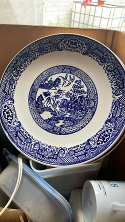Original Chinese mugs and plates
