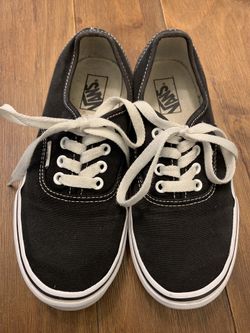 Vans Authentic Black and white