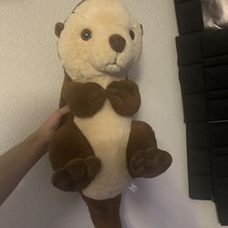 Big Otter Plushie 