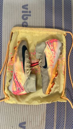 Kylian Mbappé x Zoom Mercurial Superfly 10 Elite FG 'Light Laser Orange' size 9.5