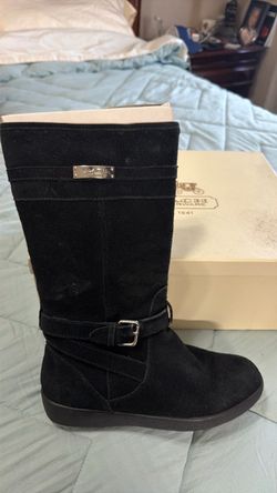 Coach boots