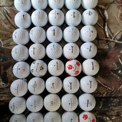 40 Assorted Golf Balls 