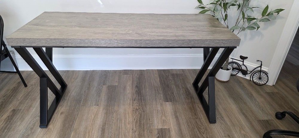 BRICEN DESK, BLACK AND GRAY