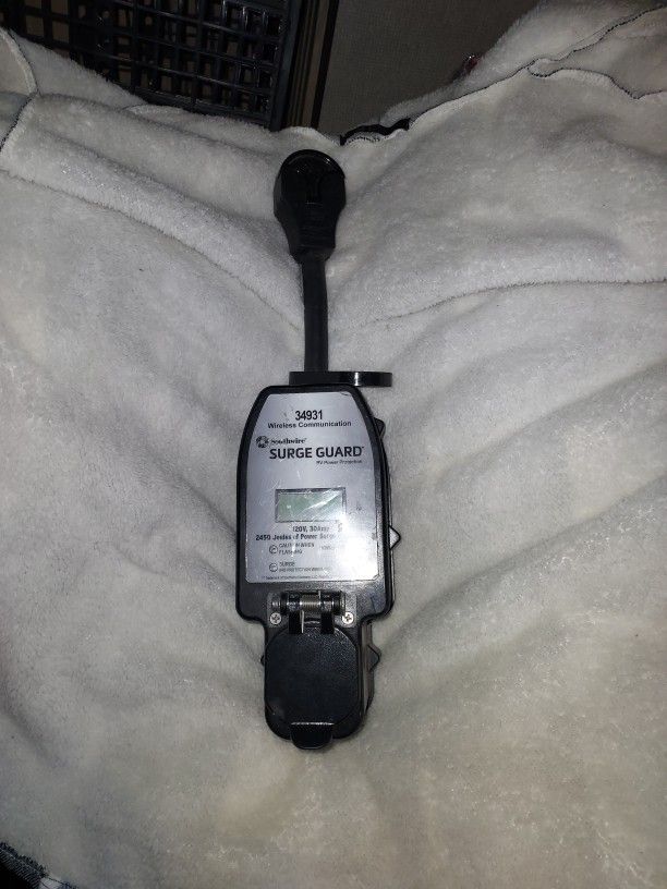 Southwire, 34931, Surge Guard Portable Surge Guard W/ Wireless Communication, 30A