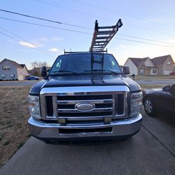 2014 Ford E-150