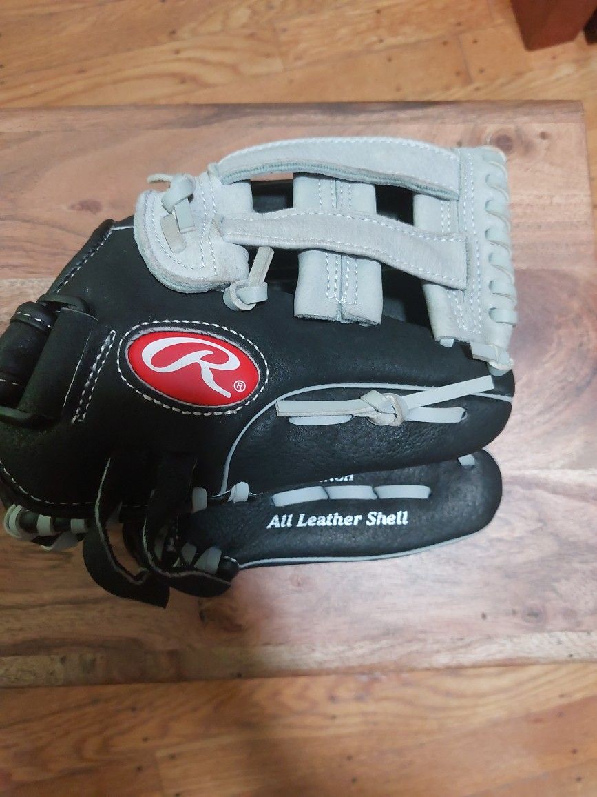Baseball Glove 