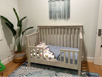 Pottery Barn Kids Kendall Crib with Toddler conversion