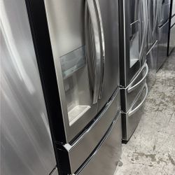 Frigidaire French Door Refrigerator 