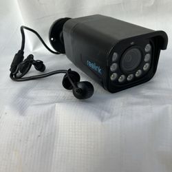 Reolink Security Camera – Wired Outdoor Surveillance