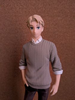 Loid Forger figure Spy Family
