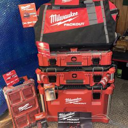 Milwaukee Packout + Milwaukee & Impact Drivers for Sale in Greenwood, IN OfferUp