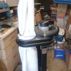 Dust collector