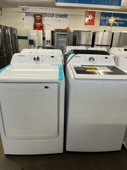 Samsung washer and gas dryer