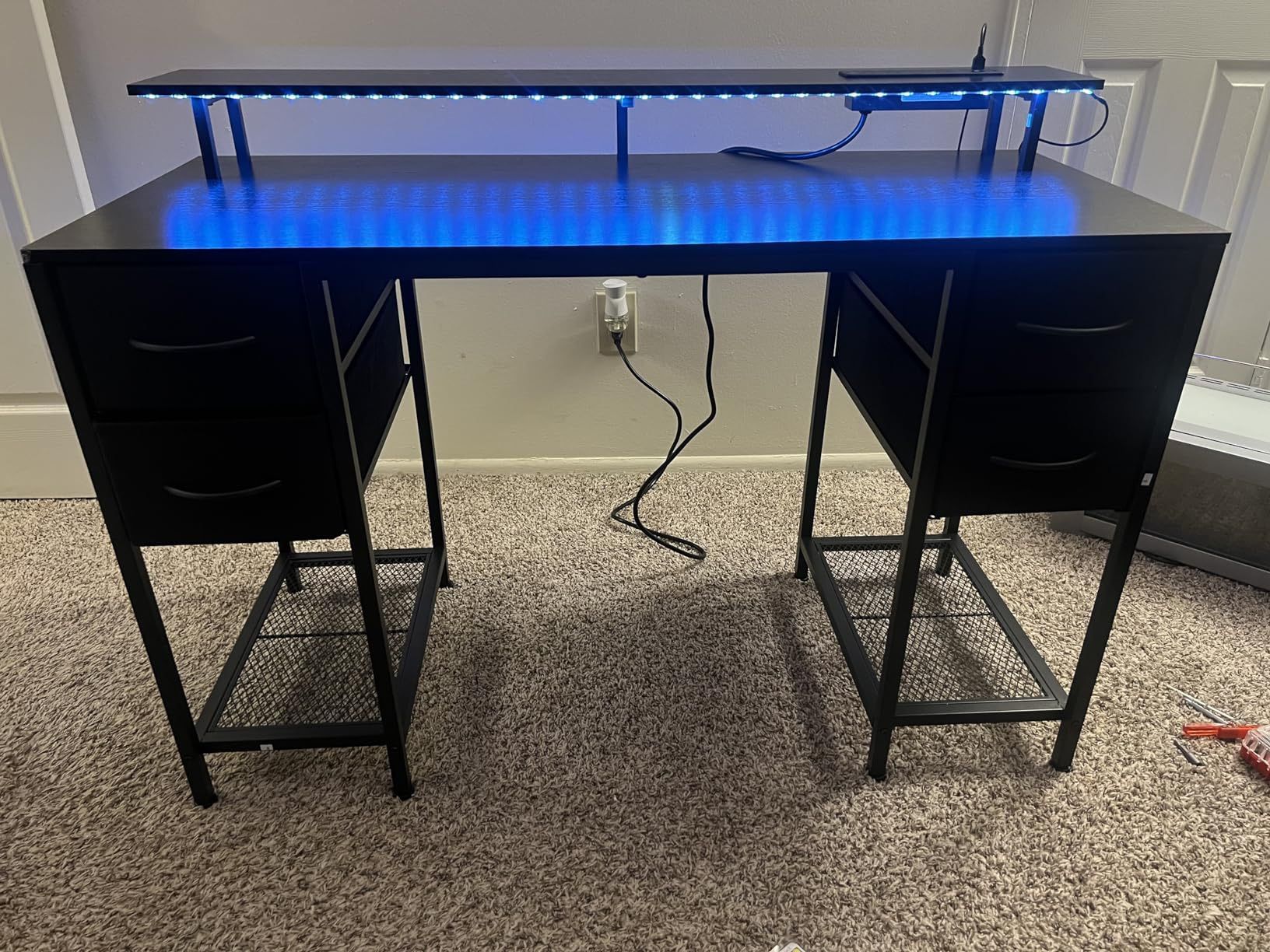 Modern Office/Gaming desk with Drawer