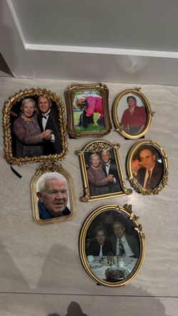 Set of 7 Gold Ornate Picture Frames