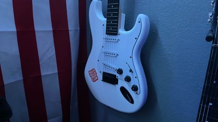 Mock Fender Stratocaster