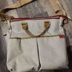 Babies 👶 Dipper, Cloth and Milk Bottle 🍼 Bag