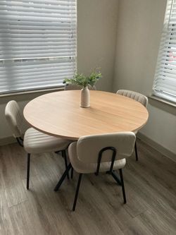 Table and chair combo/set