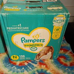 Pampers 136pieces Size N