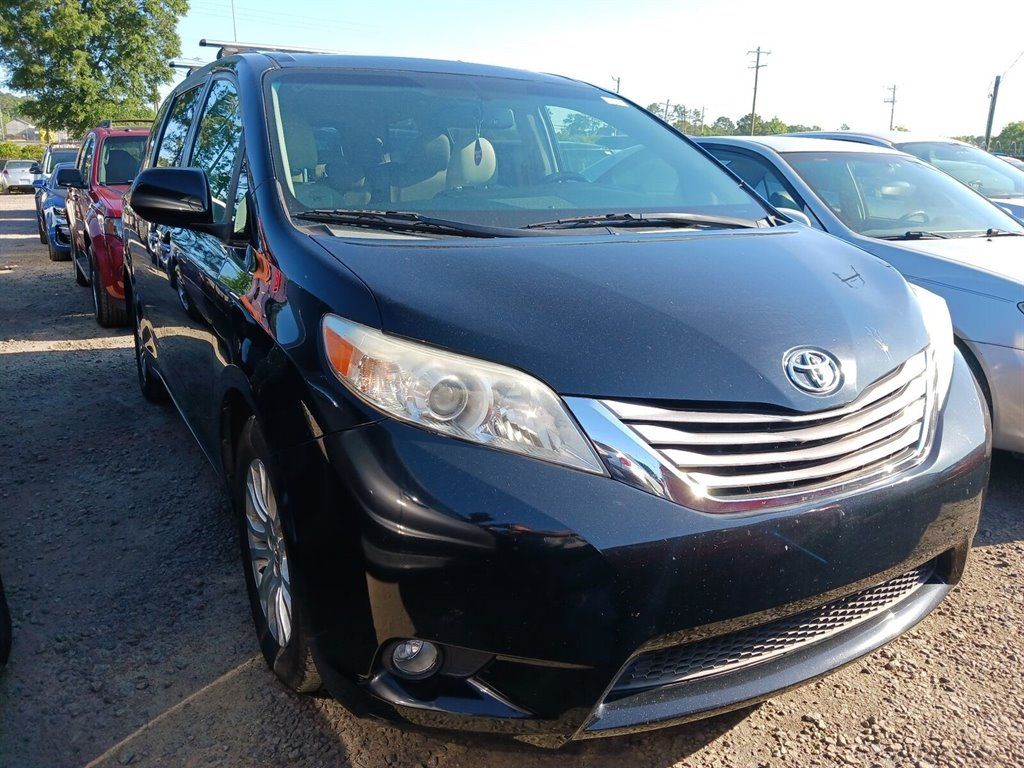 2015 Toyota Sienna