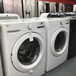 New Scratch And Dent LG Front Load Washer And Dryer Set. 1 year Warranty 