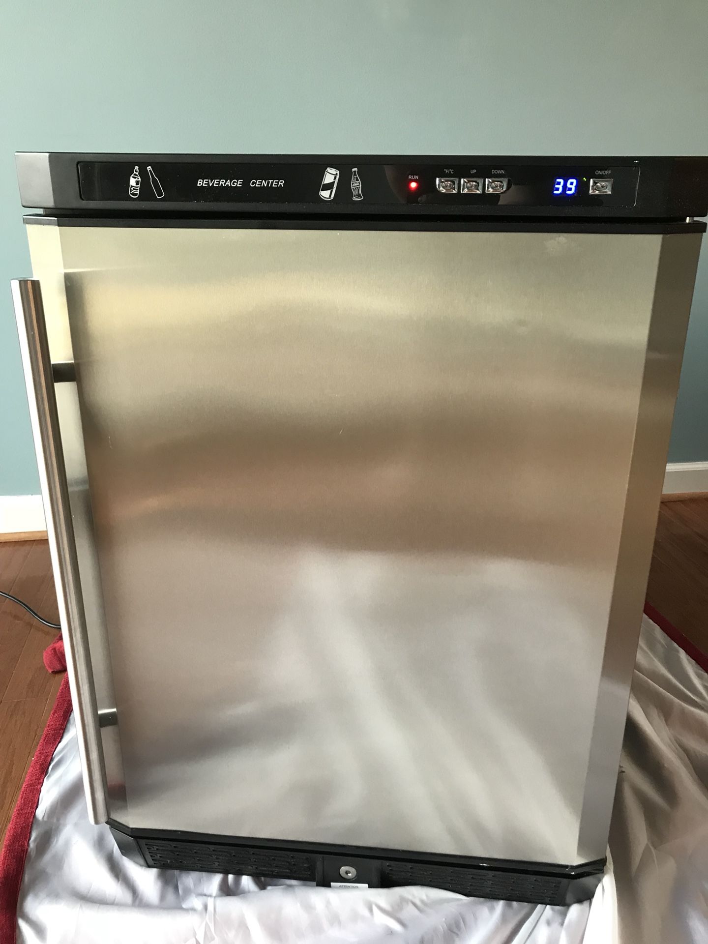 Beverage fridge cooler by Avanti (beer/wine/soda/energy drinks)