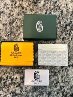 CARD HOLDER NEW $100