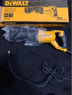 DEWALT 20V MAX Circular Saw (Tool Only) – Brand New