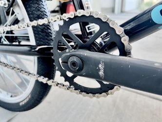 chalonpeco•*¨*•.¸♬︎ Colony Bish Guard Sprocket