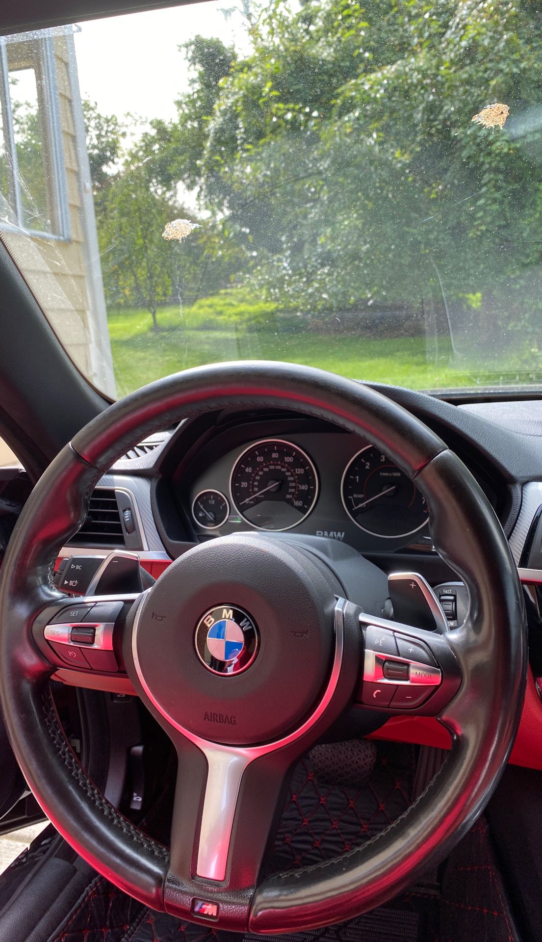BMW 4 SERIES M heated steering wheel