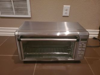 BLACK  & DECKER TOASTER OVEN