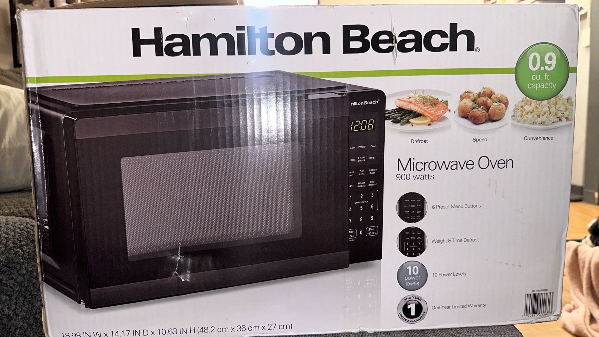 Hamilton Beach Microwave 0.9 Cu ft, 900 Watts.