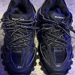 balenciaga tracks led