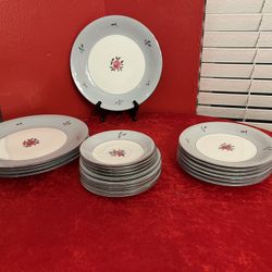 30 PCS SEYEI FINE CHINA JAPAN BELLA MARIA #2129 PINK ROSE SILVER TRIM