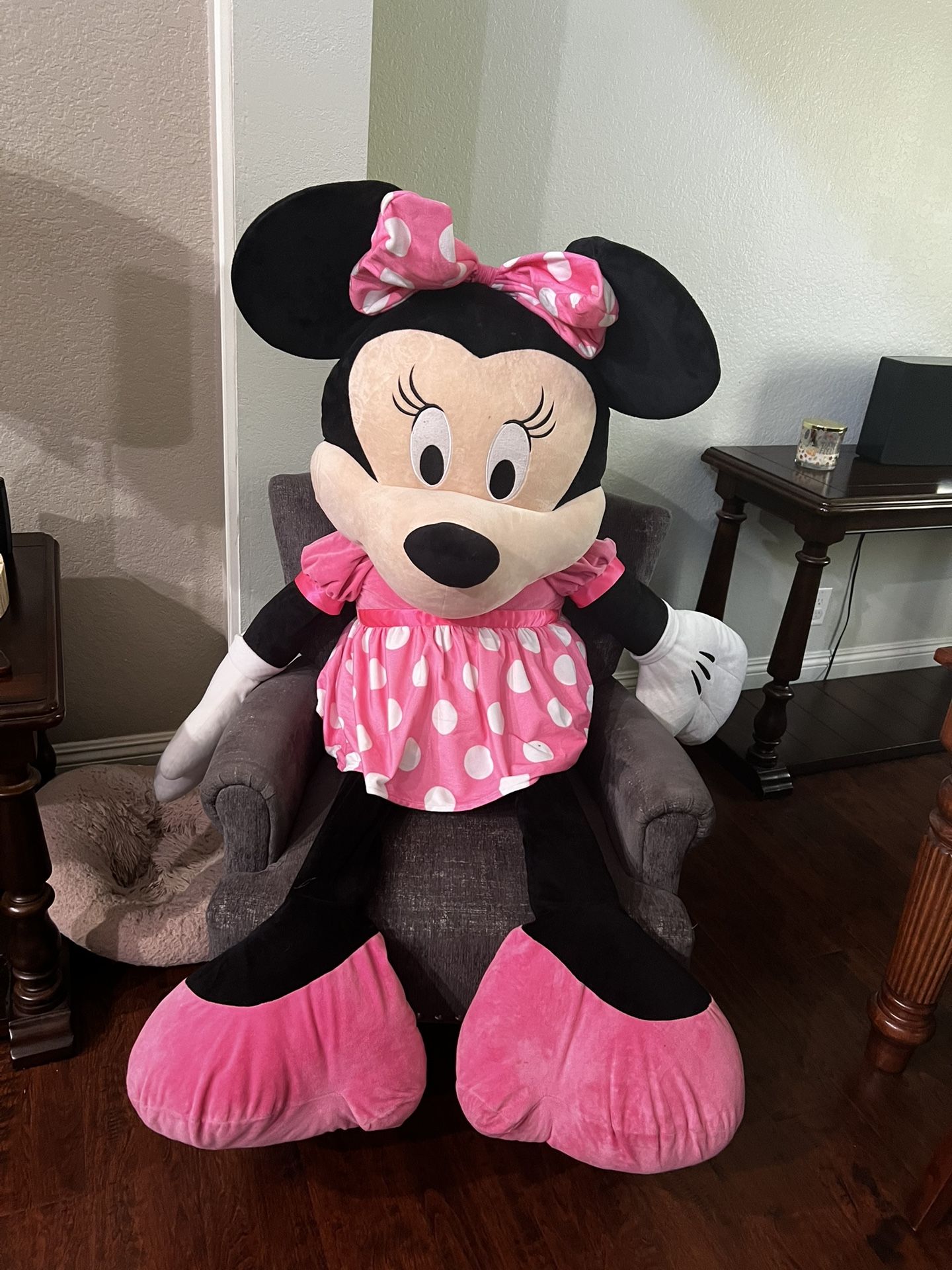 5 Feet Minnie Mouse Plush 
