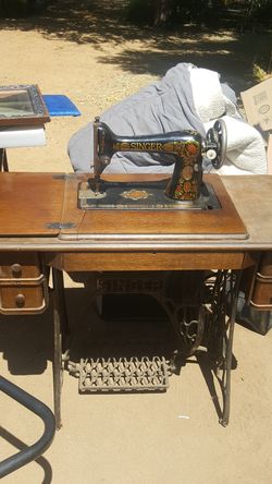 Singer sewing machine
