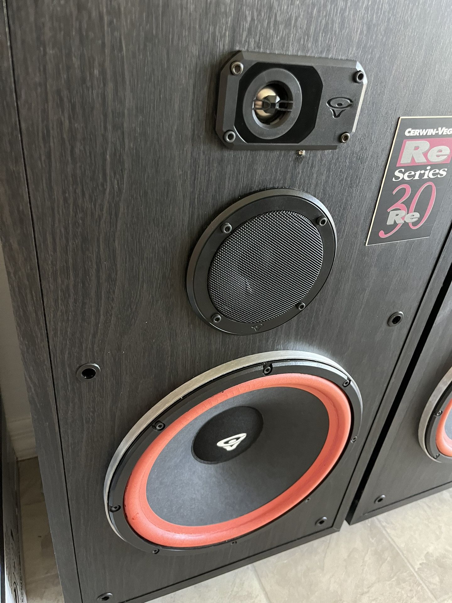 Cerwin Vega RE-30 Speakers Set # 2