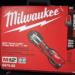 Milwaukee M12 Force Logic Press Tool 1/2” - 1” Kit - BRAND NEW