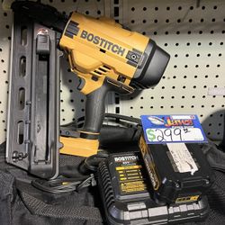 Bostich battery powered nailer with battery charger and bag pick up only 