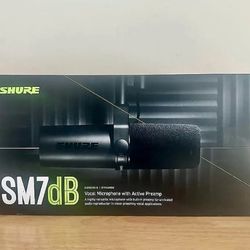 New Shure Sm7db Microphone 
