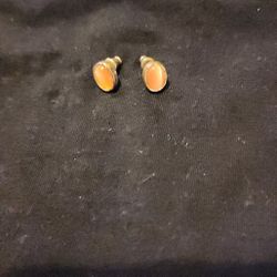 Vintage Pink Oval Rose Stone Stud Earrings What Yeah But I Have To Wait He's In Jail Yeah Tell Her As Soon As I Get Back Here Tuesday I Will Call Him 