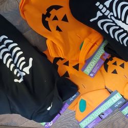 Halloween  Last Buys $3 Ea Pet Hoodies Diff Sizes